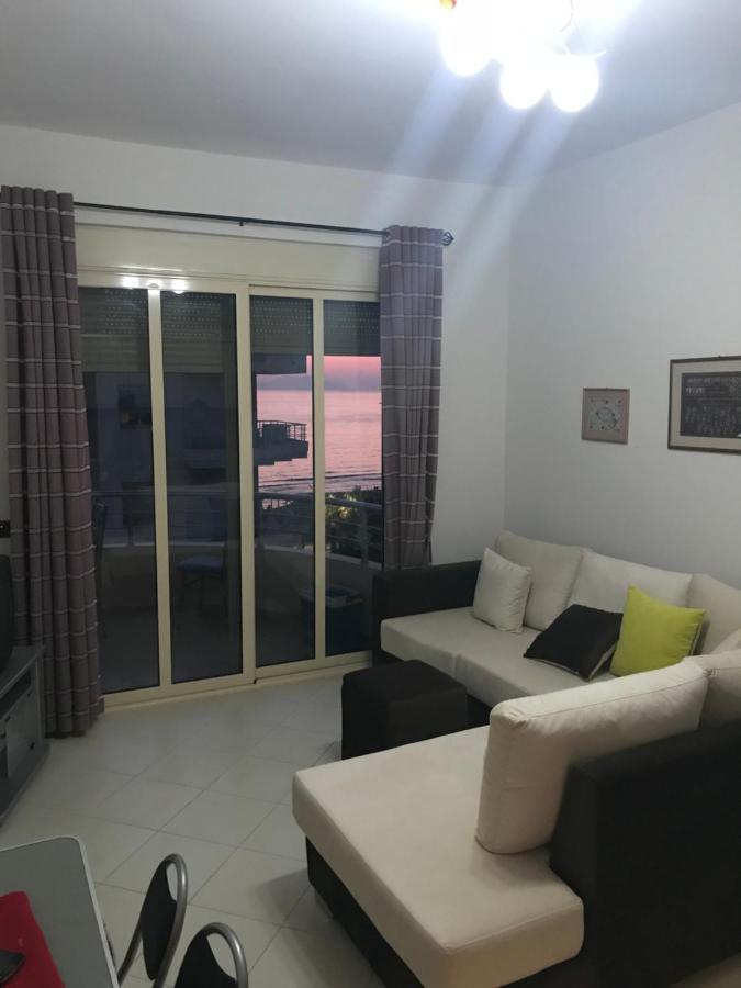 Seanfinity Apartments فلورا المظهر الخارجي الصورة